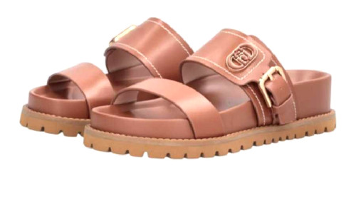 Liu sa6109 p0102 livia - liu,